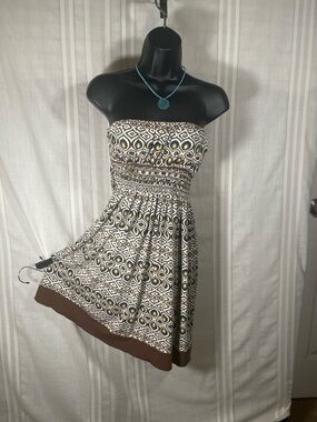 XOXO Strapless Boho Dress Size M Smocked Tube Sundress Geometric Print